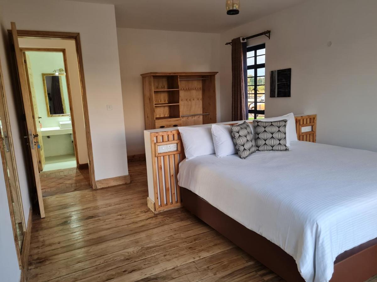 The Landing Nanyuki Cottages Экстерьер фото