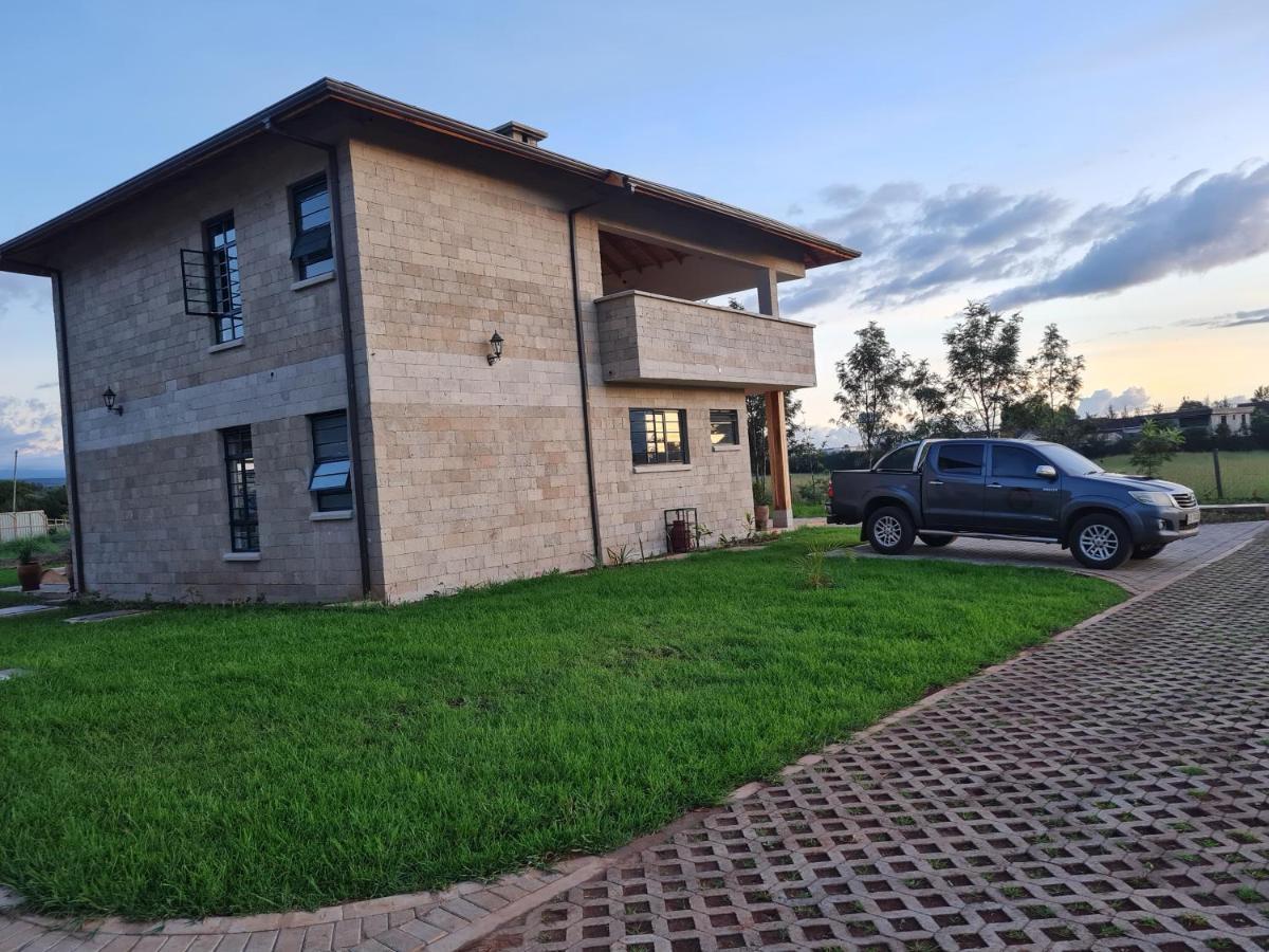 The Landing Nanyuki Cottages Экстерьер фото