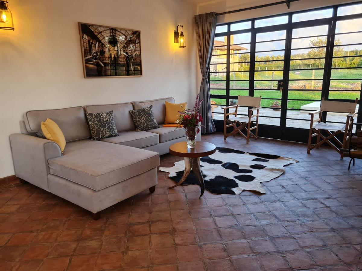 The Landing Nanyuki Cottages Экстерьер фото